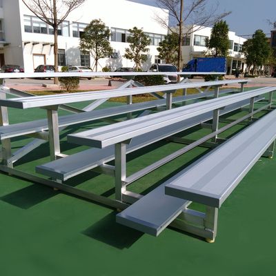 İyi fiyat Taşınabilir Metal Bleacher Koltukları, Spor Sahası İzleyicileri İçin Alüminyum Stadyum Bleachers çevrimiçi