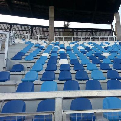 İyi fiyat Futbol Tribünleri İçin Kova Tipi PP Plastik Stadyum Koltukları çevrimiçi