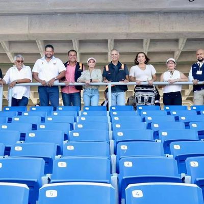 İyi fiyat Tip Up Plastik Stadyum Oturma Yaşlanma Karşıtı UV Önleyici Yangına Dayanıklı çevrimiçi