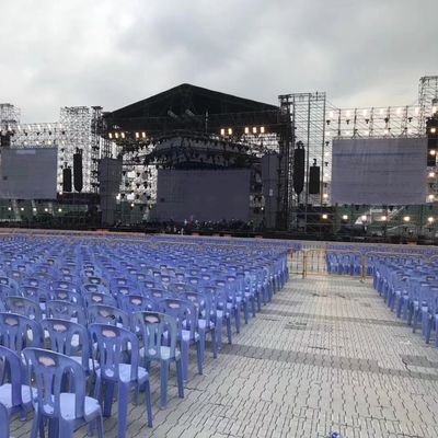 İyi fiyat Beyaz Renkli PP Malzemeden Taşınabilir Etkinlik Zemin Kaplaması, 20 TON Taşıma Kapasitesi ve 5 Yıl Garanti çevrimiçi