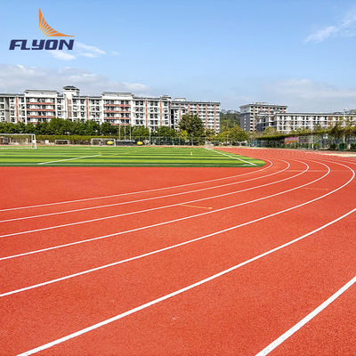 İyi fiyat Tam Dökme Sistemi Atletik Koşu Pistleri Teksturlu Dönüşümlü Polyurethane Yüzeyi çevrimiçi