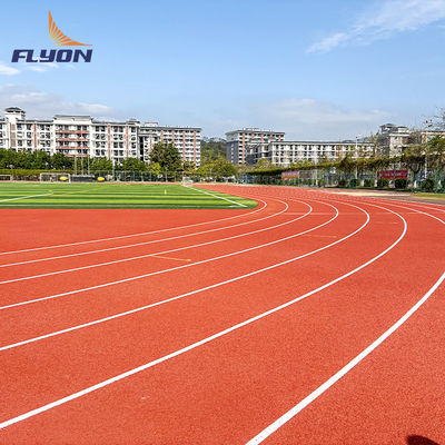 İyi fiyat Mükemmel verimlilik için dokulanmış yüzey sporcu koşu pistleri tam dökme kurulumları çevrimiçi