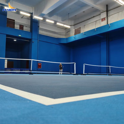 Mahkemenin Boyutu Seçeneği 44*20ft veya 60*30ft Pickleball Mahkemesi Mat Roll Arcylic Kaplama Kristal Kum Üst Katmanı ile Kurulum